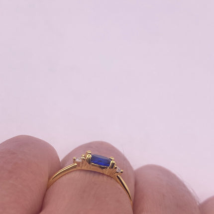 Vintage Blue Tiny Crystal Stacking Ring - Gold 925 Sterling Silver