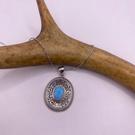 Vintage Silver Necklace | White Fire Opal Gemstone Crystal Birthstone Pendant on 925 Sterling Silver Chain Necklace