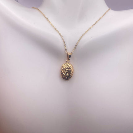 Vintage Gold Photo Locket | Tiny 9K Etched Memory Charm Pendant | Delicate Gold Filled Chain Perfect Stacking Everyday Small Photo Necklace