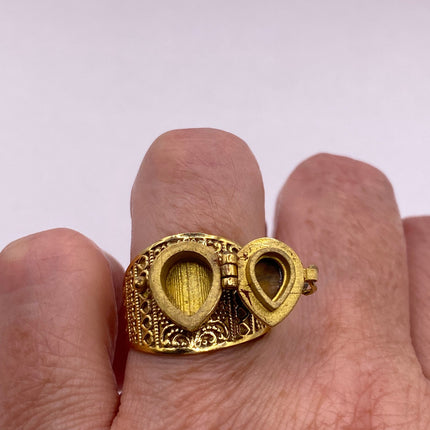 Vintage Gold Bronze Poison Ring | Tigers Eye | Unique Gift Statement Ring