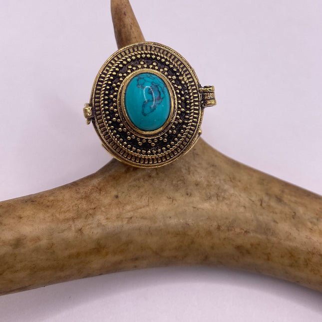 Vintage Gold Bronze Poison Ring | Turquoise Howlite Unique Gift Statement Ring