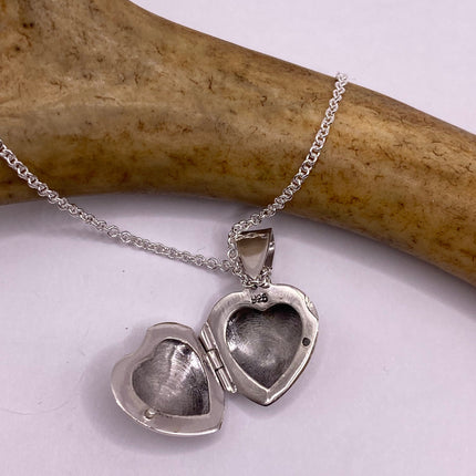 Vintage Silver Locket | Tiny Silver Heart Photo Memory Charm Pendant | 925 Sterling Silver Delicate Chain | Small Photo Mini Memory Necklace