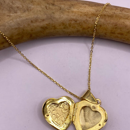 Vintage Gold Locket | Tiny Gold Heart Photo Memory Charm Pendant | 925 Sterling Silver Delicate Chain | Small Photo Mini Memory Necklace