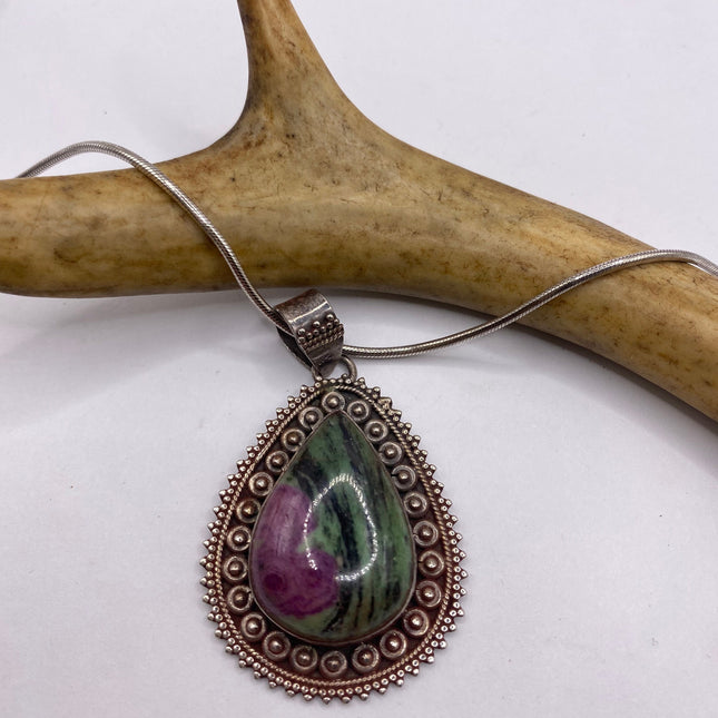 Vintage Ruby Zoisite 925 Sterling Silver chain Chunky Statement Necklace