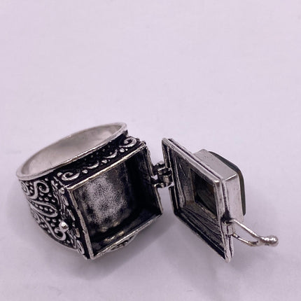 Vintage Gold Bronze Poison Ring | Tigers Eye | Unique Gift Statement Ring