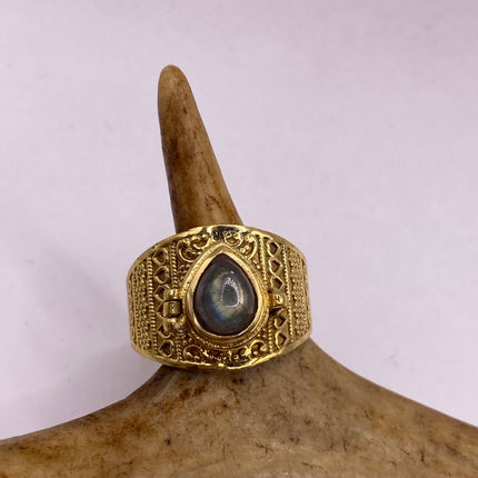 Vintage Gold Bronze Poison Ring | Labradorite | Unique Gift Statement Ring