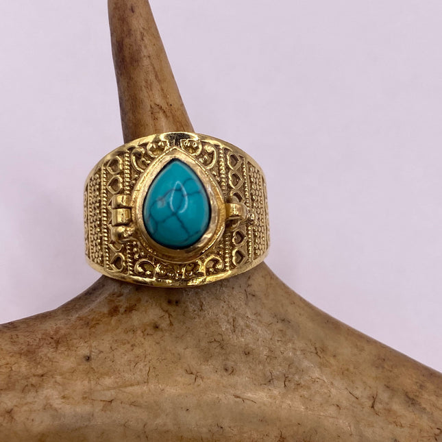 Vintage Gold Bronze Poison Ring | Turquoise Howlite Unique Gift Statement Ring