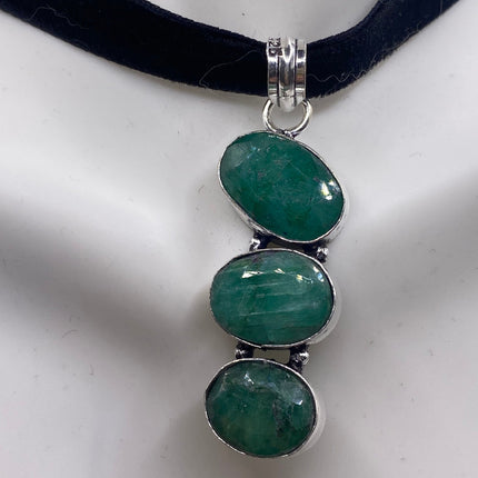 Vintage Green Emerald Boho Cocktail Ring Silver choker necklace Antique Style Design