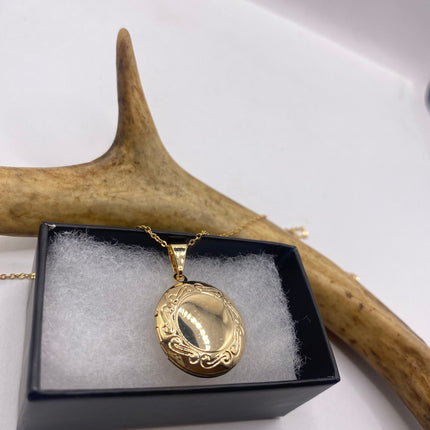 Vintage Gold Locket | Tiny Round Etched Engraved 9K Gold Filled Photo Memory Locket on Delicate Gold Chain | Small Photo Memory Necklace