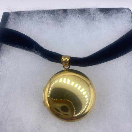 Vintage Gold Locket | Small Round Photo Memory Charm Velvet Choker Necklace | Golden Stainless Steel Pendant Holds Small Photo or Pet Memory