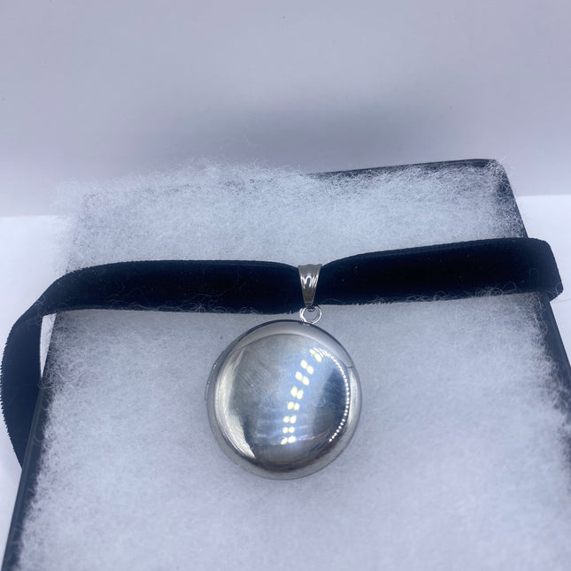 Vintage Silver Locket | Small Round Photo Memory Charm Velvet Choker Necklace | Stainless Steel Pendant Holds Small Photo or Pet Memory