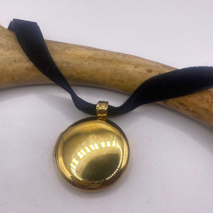 Vintage Gold Locket | Small Round Photo Memory Charm Velvet Choker Necklace | Golden Stainless Steel Pendant Holds Small Photo or Pet Memory