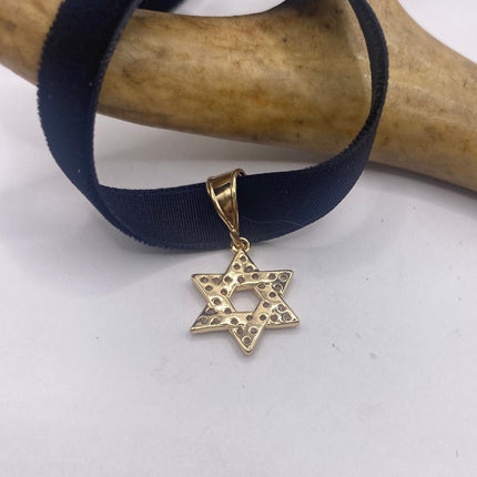Vintage Gold Star of David Pendant Choker Necklace | 9K Gold Filled Tiny Minimal Jewish Star Velvet Ribbon Statement Charm Choker Necklace