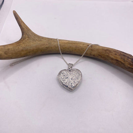 Vintage Silver Locket |Heart Pendant Photo Memory Charm Etched Design | 925 Sterling Silver Chain Necklace | Holds Small Photo
