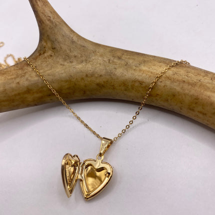 Vintage Gold Locket | Tiny Etched Heart Charm 9K GF Gold Chain | Mini Photo Dainty Memory Pendant Necklace