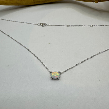 Vintage Silver Necklace | Tiny White Fire Opal Gemstone Crystal Diamond | 925 Sterling Silver Minimalist Charm Pendant Chain Necklace