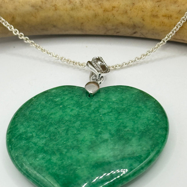 Vintage Green Jade Choker 925 Sterling Silver Necklace
