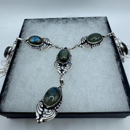 Vintage Gold Pendant Choker Necklace | Green Labradorite Moonstone Gemstone Elegant Design | Golden 925 Sterling Silver Statement Necklace
