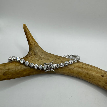 Vintage Tennis Bracelet | Bezel Set Cubic Zirconia Crystal Diamond Gemstone | 925 Sterling Silver Stackable Tennis Bracelet