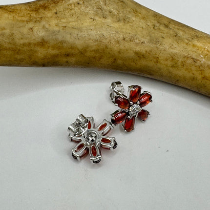 Vintage Silver Earrings | Garnet Gemstone 925 Sterling Silver Red Garnet Flower Stud Button Earrings | Everyday | Minimal | Simple