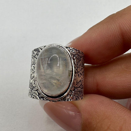 Vintage Rainbow Moonstone Ring Band - Antique Style Design