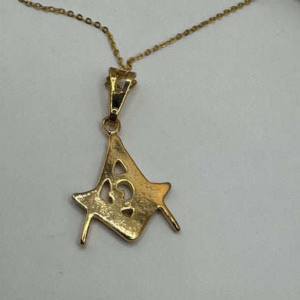 Vintage Free Mason Pendant Necklace | 9k Gold Filled Statement Charm Necklace