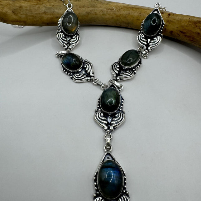 Vintage Gold Pendant Choker Necklace | Green Labradorite Moonstone Gemstone Elegant Design | Golden 925 Sterling Silver Statement Necklace