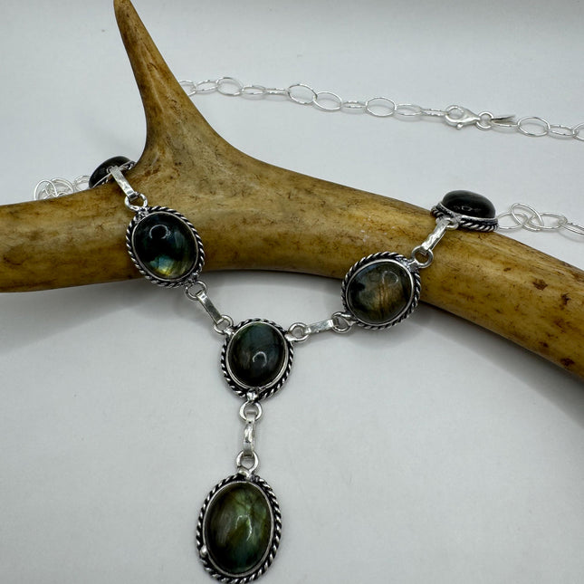 Vintage Pendant Choker Necklace | Green Labradorite Moonstone Gemstone Elegant Design | 925 Sterling Silver Statement Necklace
