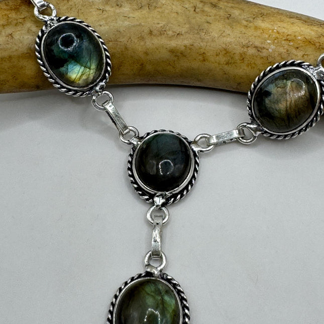 Vintage Pendant Choker Necklace | Green Labradorite Moonstone Gemstone Elegant Design | 925 Sterling Silver Statement Necklace
