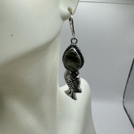 Vintage dangle| Green Labradorite Earrings Moonstone Gemstone Elegant Fish Design | 925 Sterling Silver leverbacks Statement