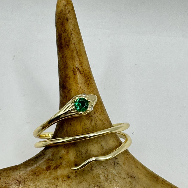 Vintage Gold Snake Ring | 9k Gold Filled Band | Unique Gift or Statement Serpent Ring