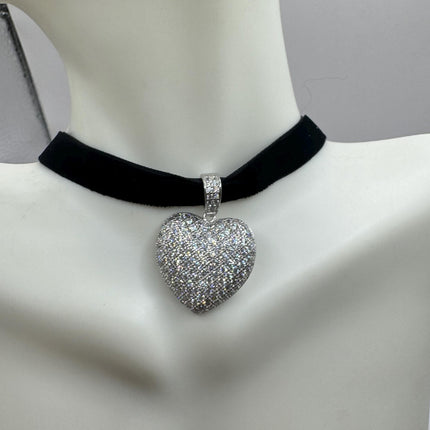 Vintage Cubic Zirconia Heart Velvet Choker - 925 Sterling Silver Necklace - Antique Design