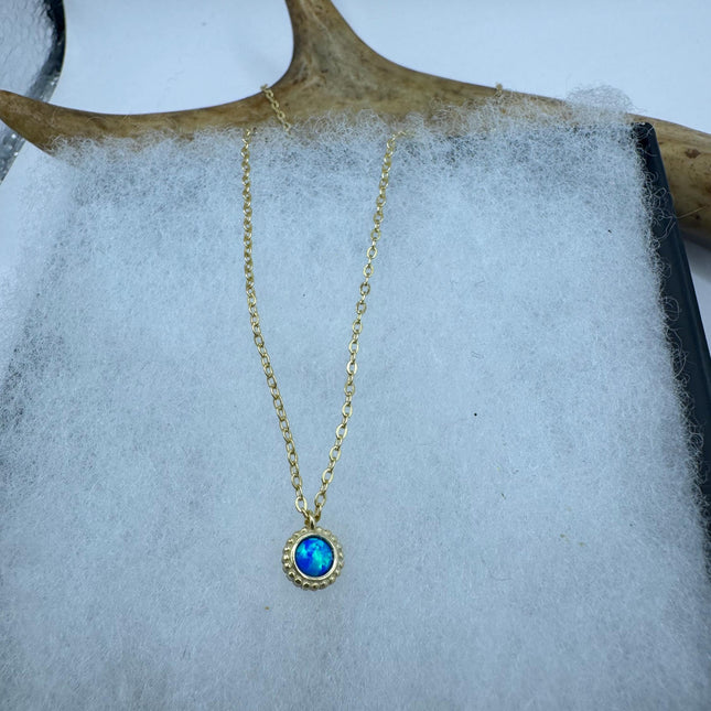 Vintage Silver Charm Necklace | Tiny White Fire Opal Star Pendant | 925 Sterling Silver Delicate Chain Necklace | Minimalist Jewelry