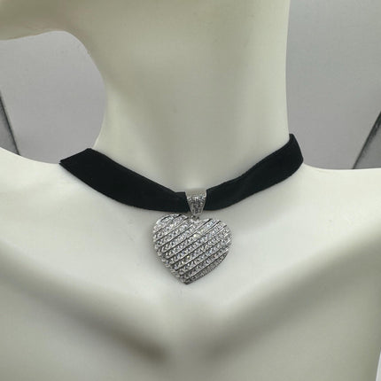 Vintage Cubic Zirconia Heart Velvet Choker - 925 Sterling Silver Necklace - Antique Design