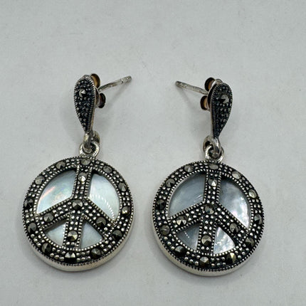 Vintage White mother of Pearl peace sign Silver Marcasite Earrings Black Onyx Deco | 925 Sterling Silver Earrings | Minimalist Everyday