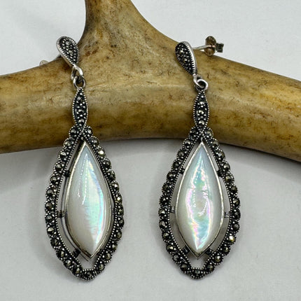 Vintage White mother of Pearl Silver Marcasite Earrings BlDeco | 925 Sterling Silver Earrings | Minimalist Everyday