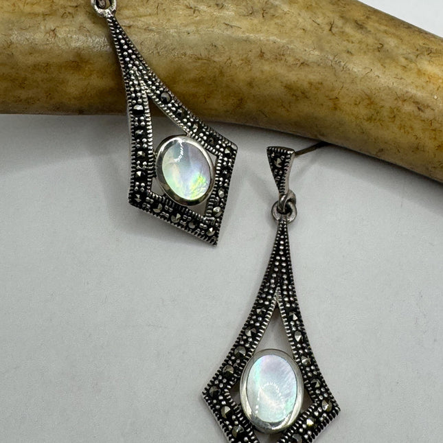 Vintage White mother of Pearl Silver Marcasite Earrings Deco | 925 Sterling Silver Earrings | Minimalist Everyday