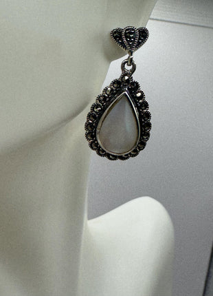 Vintage White mother of Pearl Silver Marcasite Earrings Deco | 925 Sterling Silver Earrings | Minimalist Everyday