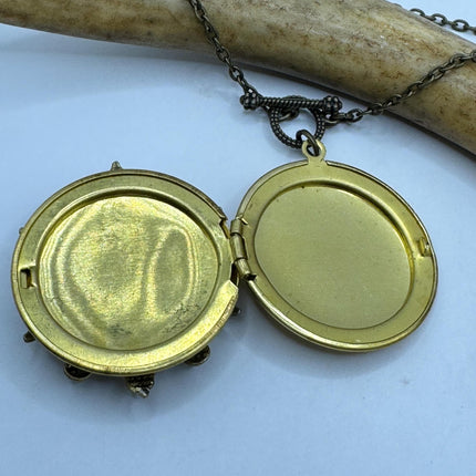 Vintage Large Chunky Gold Goddess Photo Locket Gold Memory Charm Bronze Gold Chain