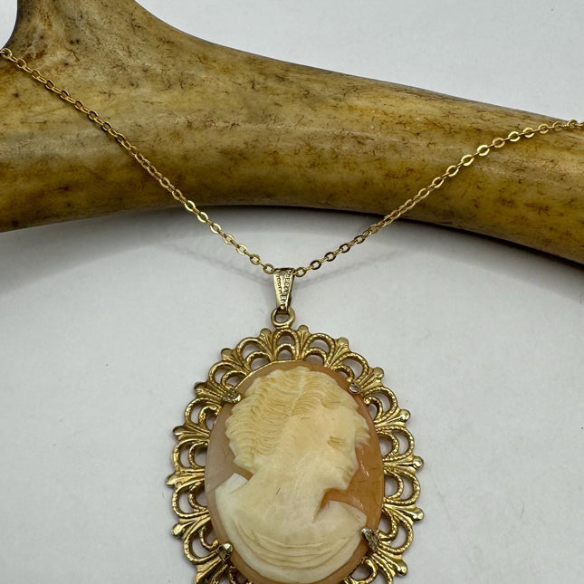 Vintage Cameo Gold Pendant Necklace | 12k GF Tiny Minimal Heart Love Delicate Gold Chain | Everyday Stacking Wedding Prom Jewelry