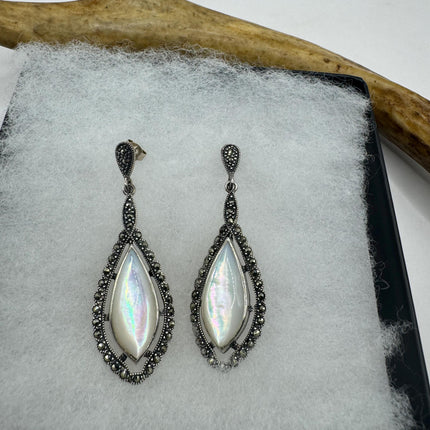 Vintage White mother of Pearl Silver Marcasite Earrings BlDeco | 925 Sterling Silver Earrings | Minimalist Everyday
