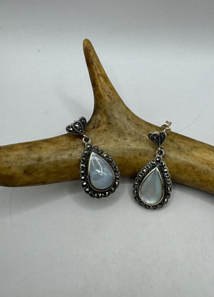Vintage White mother of Pearl Silver Marcasite Earrings Deco | 925 Sterling Silver Earrings | Minimalist Everyday