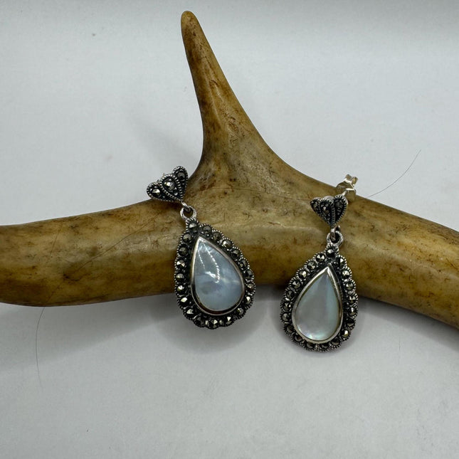 Vintage White mother of Pearl Silver Marcasite Earrings Deco | 925 Sterling Silver Earrings | Minimalist Everyday