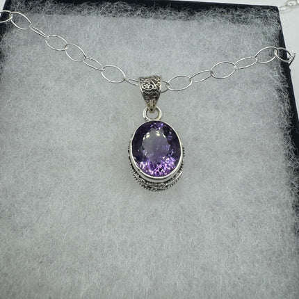 Vintage Necklace | Purple Amethyst Gemstone Dainty 925 Sterling Silver Chain Necklace | Minimalist Style Crystal
