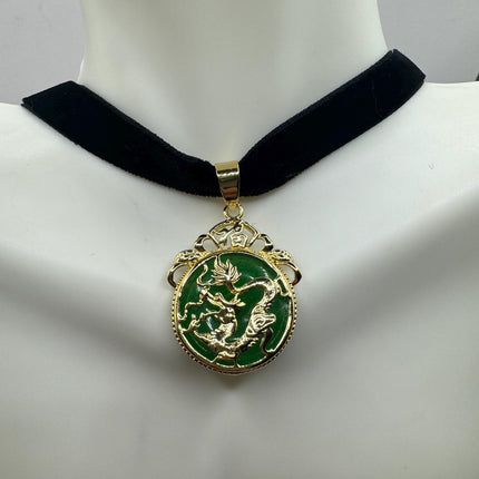 Vintage Green Jade Deco Dragon Necklace Black Velvet Choker mGolden Bronze