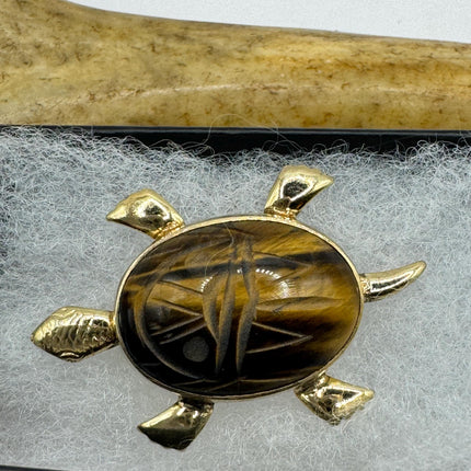 Vintage Tigers eye scarab Brooch Pin 14 K gold filled