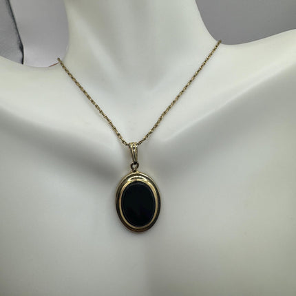 Vintage Tiny Gold Charm Necklace Black Onyx Gemstone Dainty Gold Filled Chain Necklace | Minimalist Style Crystal