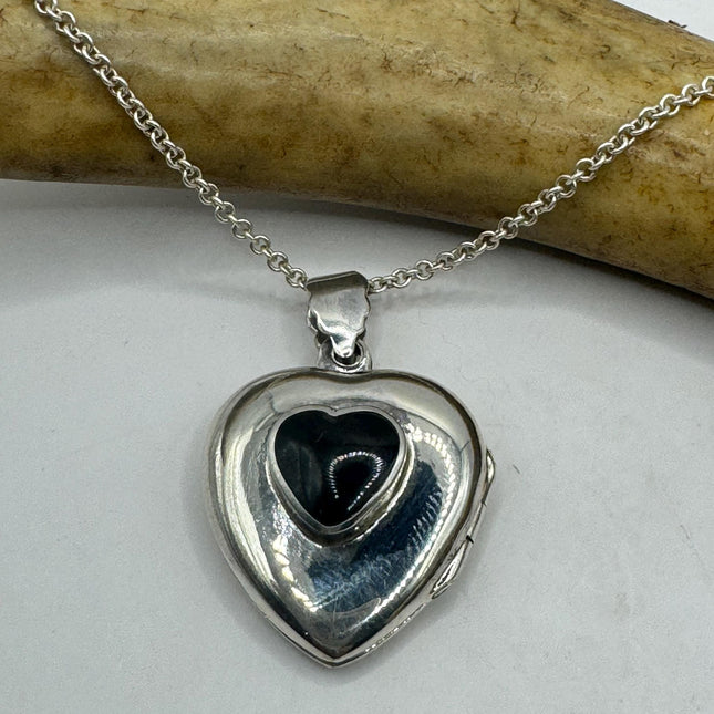 Vintage Black Onyx Silver Locket | large Heart Pendant Photo Memory Charm Etched Design | 925 Sterling Silver Chain Necklace | Holds Photo