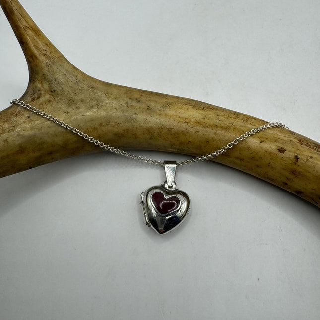 Vintage Red Carnelian Silver Locket | Small Heart Pendant Photo Memory Charm | 925 Sterling Silver Necklace