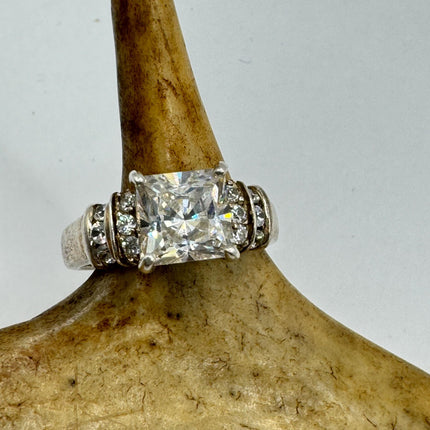 Vintage Cubic Zirconia Clear Crystal Diamond Cocktail | 925 Sterling Silver Antique Pave Set Wedding Promise Band Engagement Ring